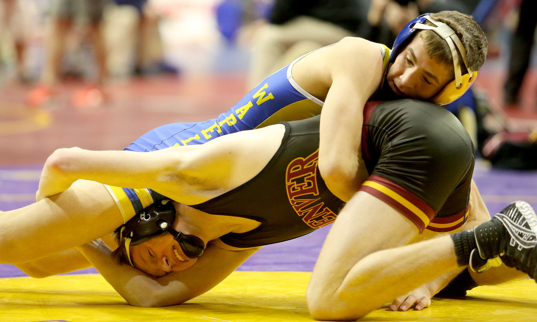 021519-qct-IA-HS-Wrestling-021